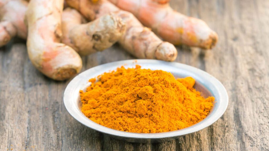 the secret benefits of cooking with turmeric