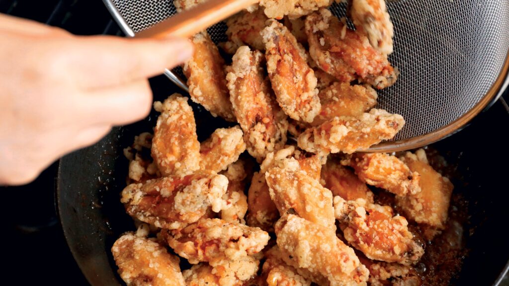 deep frying done right expert tips for crispy and irresistible treats