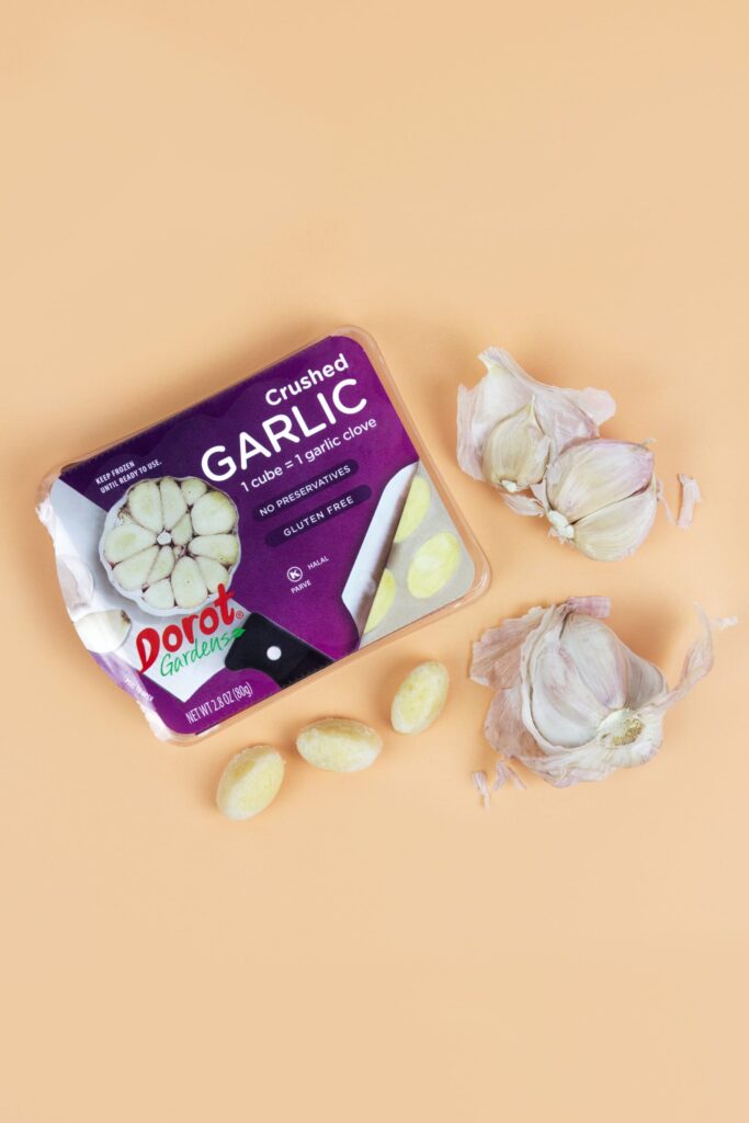 unlocking flavor the versatile uses of garlic in everyday cooking