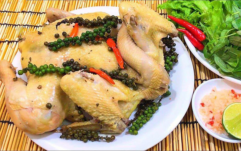 image of steamed chicken with green pepper