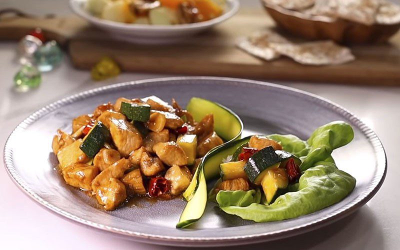 Image of chicken breast stir-fried with vegetables