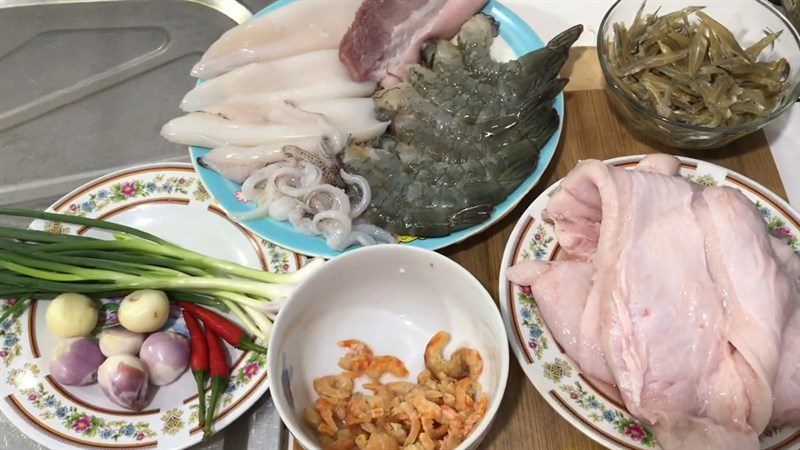 Ingredients for the dish 2 ways to make braised squid