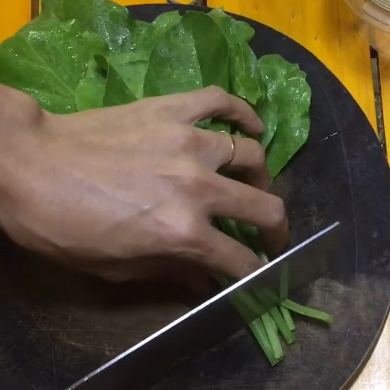 Step 1 Prepare the ingredients for Snakehead fish porridge with pumpkin and spinach