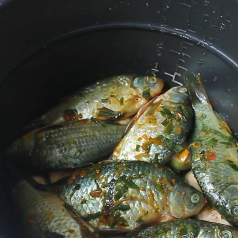 Step 3 Fish Stew Carp with Green Bananas