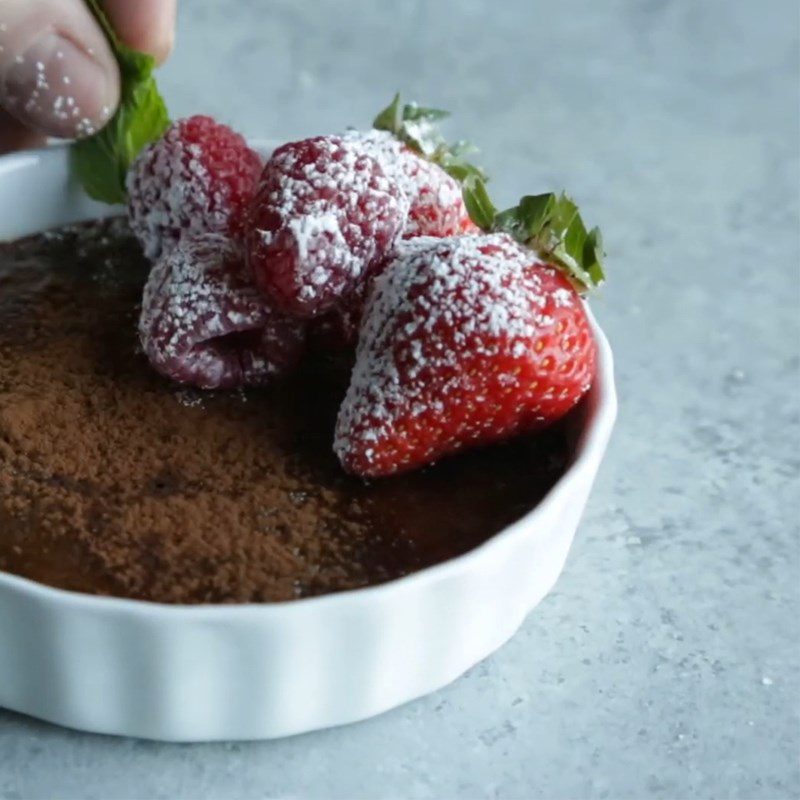 Step 4 Caramelizing Sugar - dark chocolate creme brulee