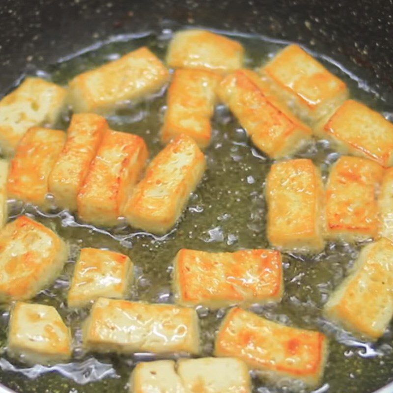 Step 3 Fried tofu Braised pork with straw mushrooms and tofu