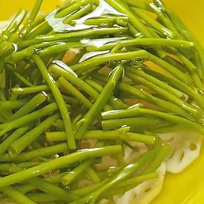 Step 3 Boil vegetables for Lotus Root Kimchi