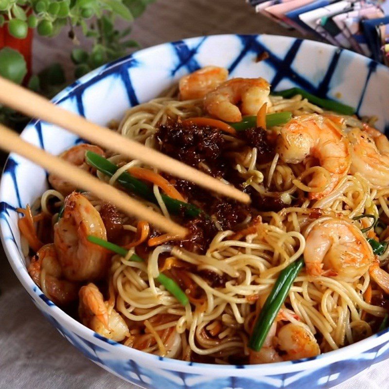 Step 5 Final product Hong Kong style shrimp noodles