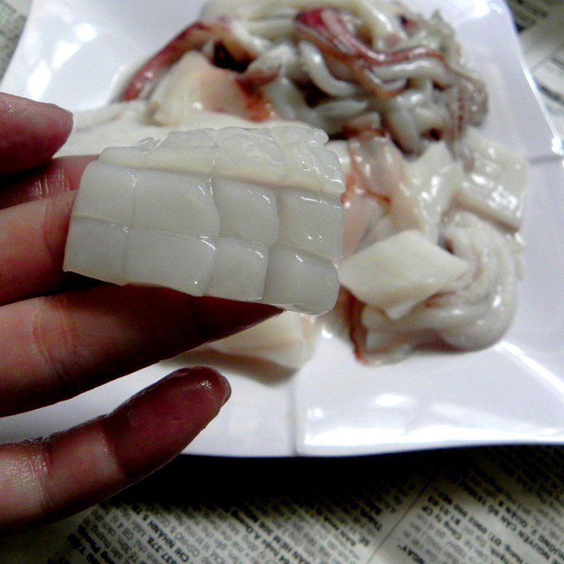 Step 1 Prepare the squid Stir-Fried Squid with Pepper