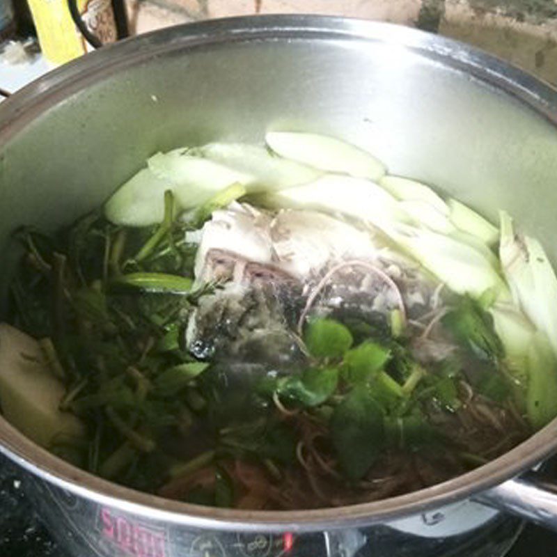 Step 3 Cooking sour fish soup