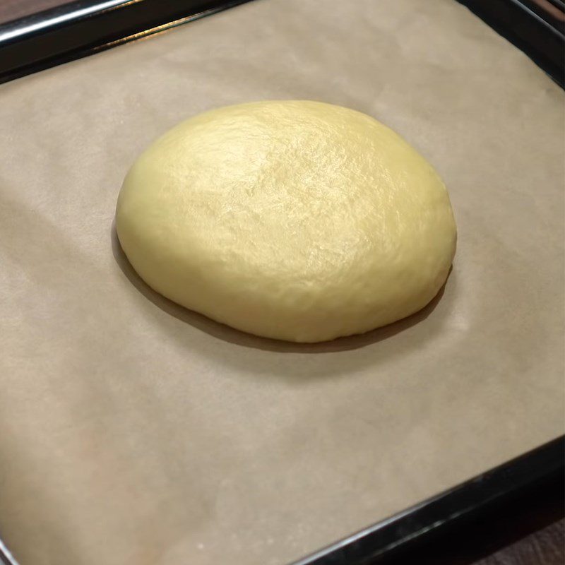 Step 2 Kneading and proofing the dough Garlic butter bread topped with cheese