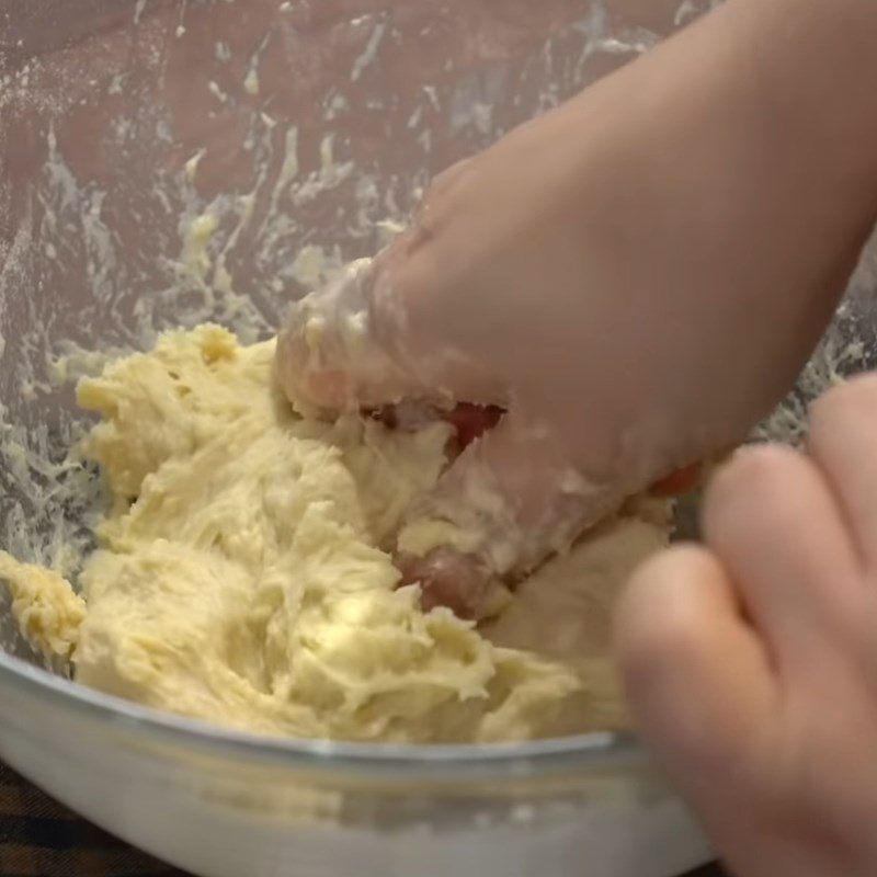 Step 2 Kneading and proofing the dough Garlic butter bread topped with cheese