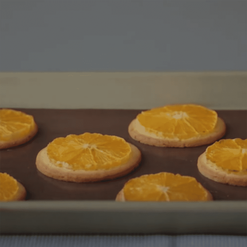 Step 5 Baking the cookies Fresh orange cookie