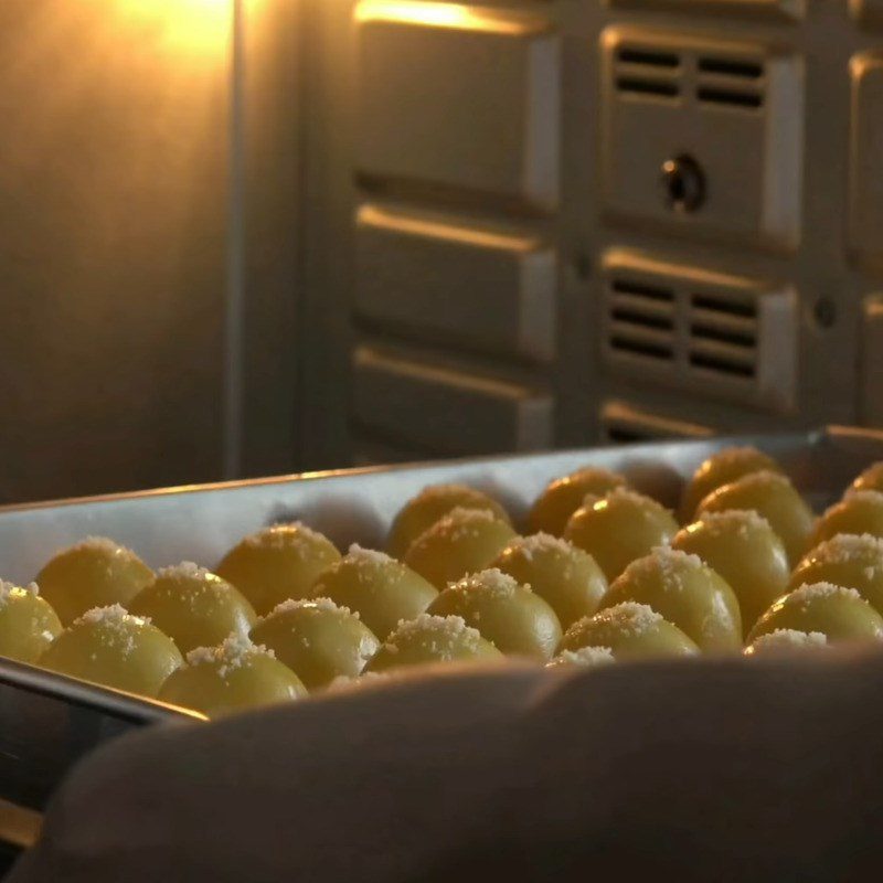 Step 5 Baking the Pineapple Cheese Cake