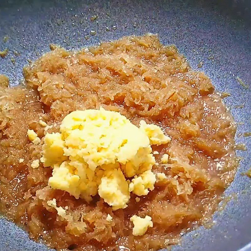 Step 2 Sauté coconut filling and shape Sweet sticky rice cake with green bean coconut filling