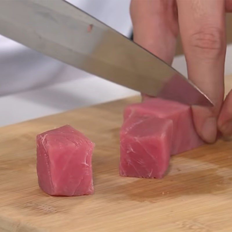 Step 1 Preparing tuna for Ocean Tuna Stir-fry