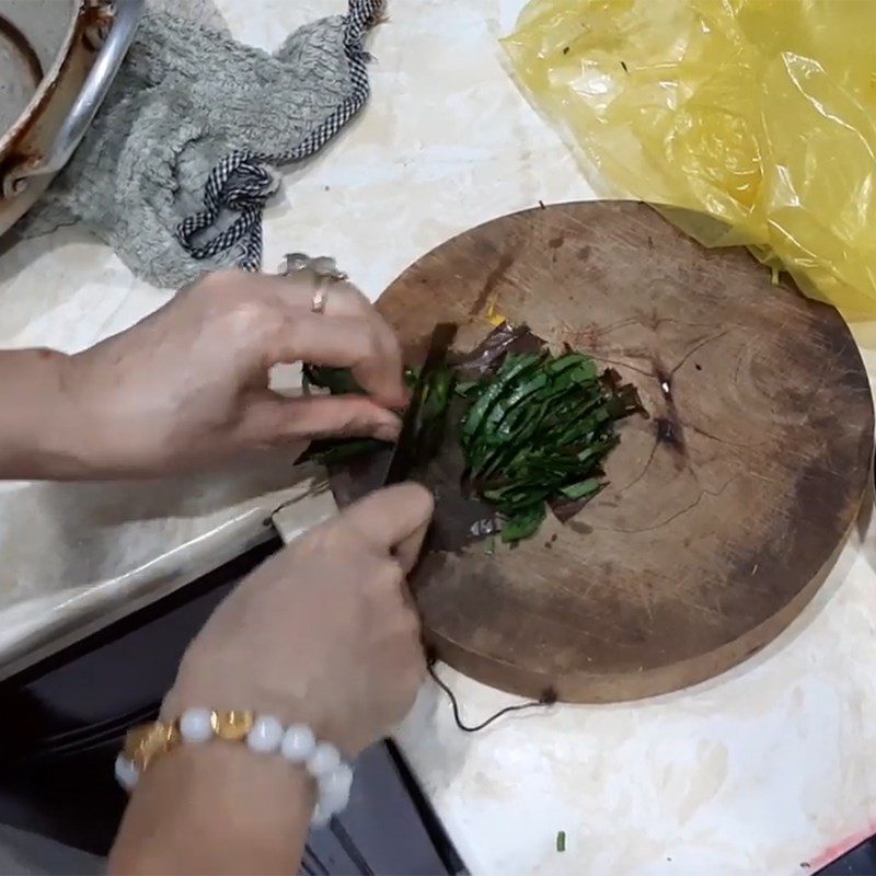 Step 1 Prepare ingredients for Catfish porridge with pumpkin and Amaranth