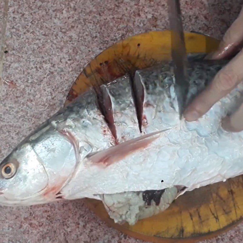 Step 1 Prepare the fish Beer Steamed Fish