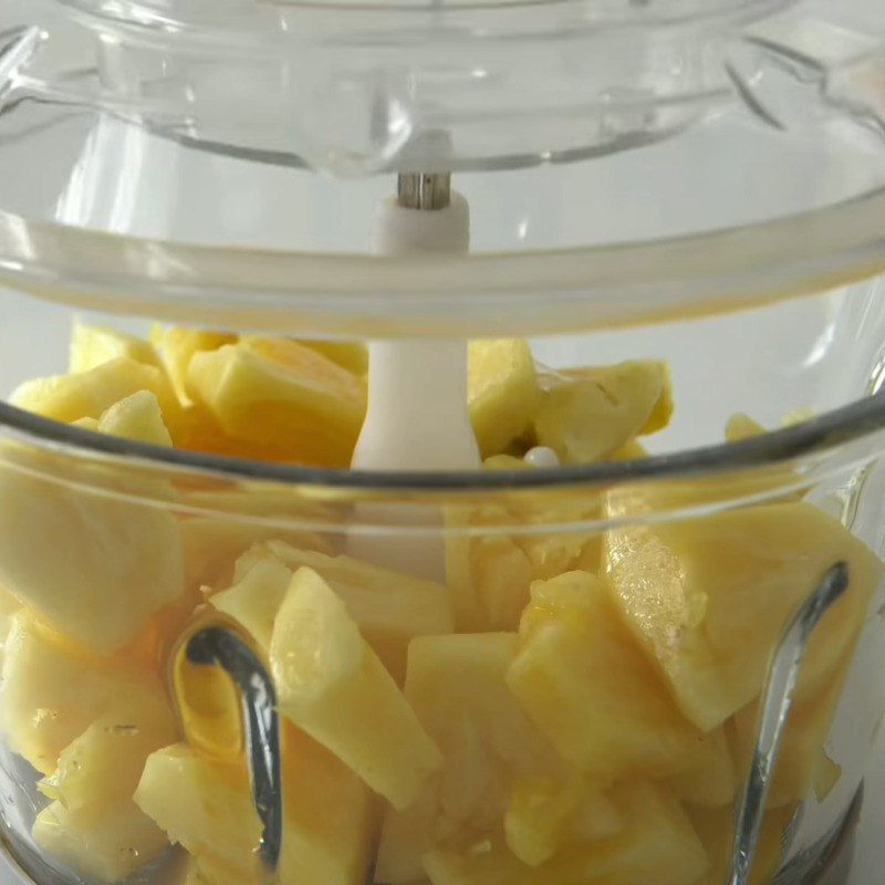 Step 1 Prepare the pineapple Pineapple cheese cake