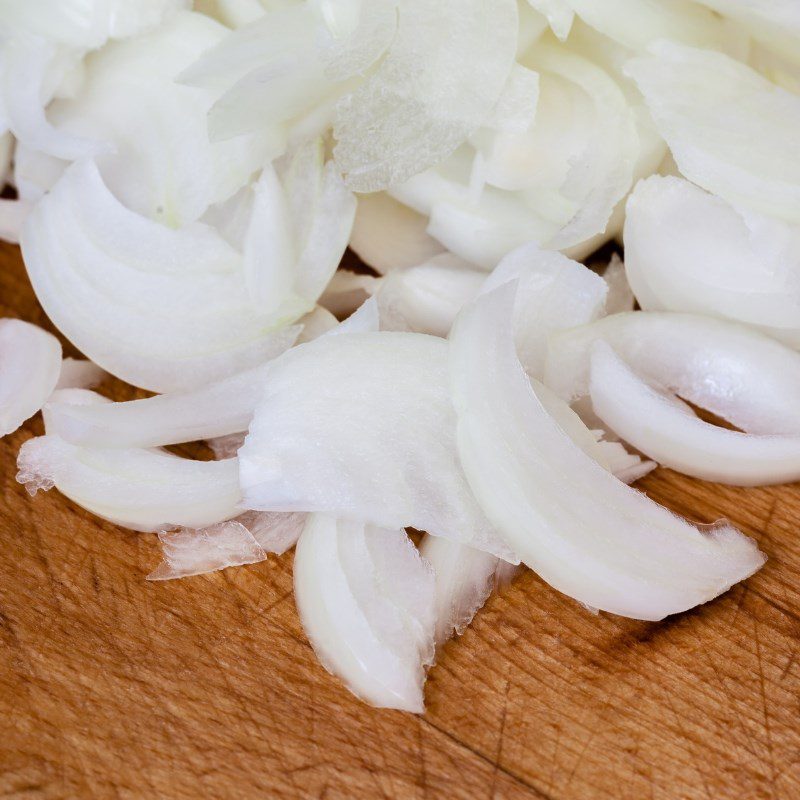 Step 1 Prepare the ingredients for stir-fried stomach