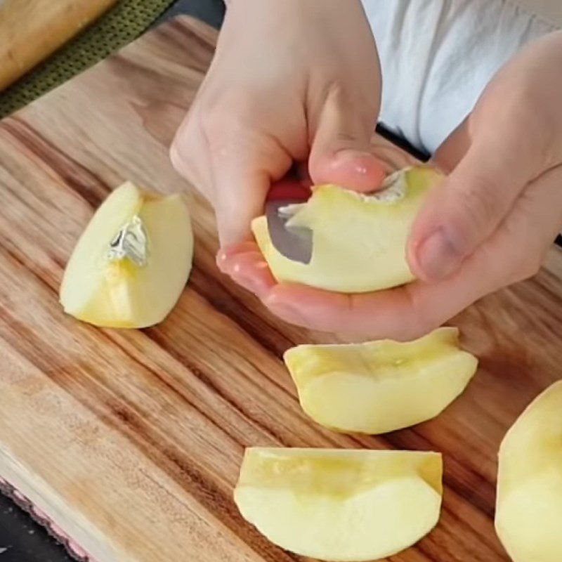 Step 4 Preparing the apples Apple tart - apple tart tatin