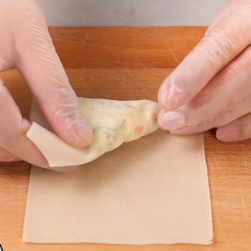 Step 4 Forming the spring rolls Vegetarian vegetable cheese spring rolls