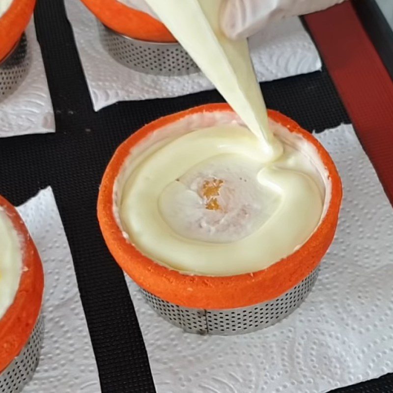 Step 8 Shaping and decorating the cake Cheese tart