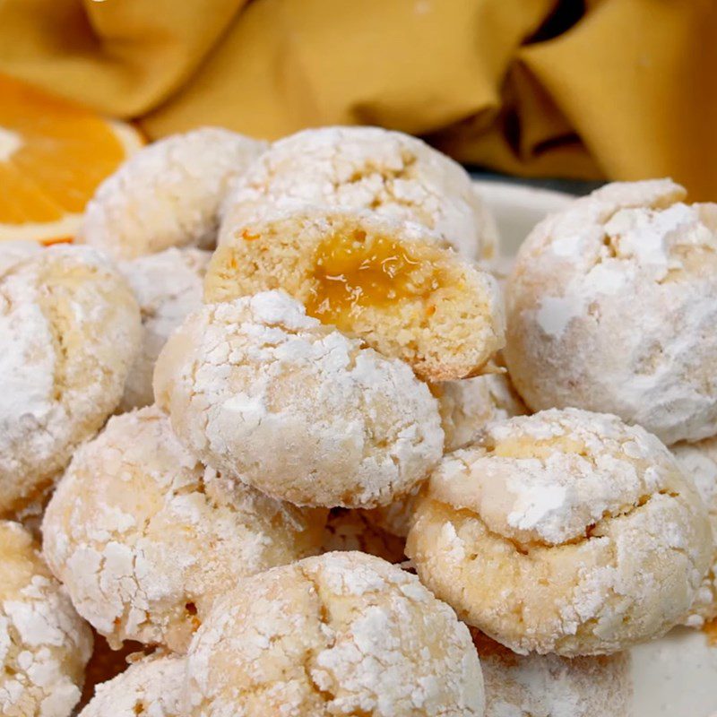 Step 5 Final product Orange cookies with orange jam filling