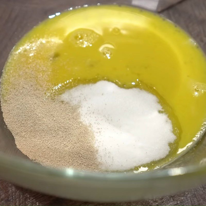 Step 1 Mixing the dough for garlic butter bread with cheese