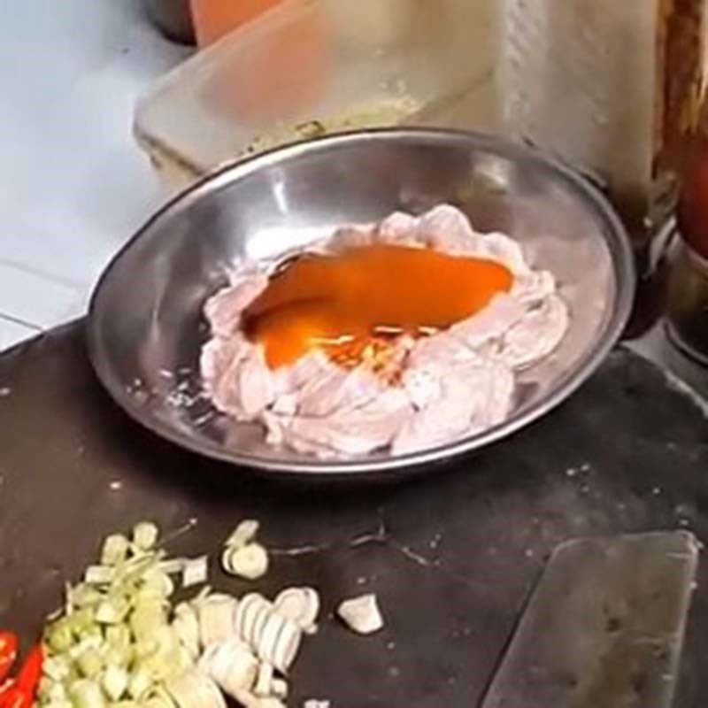 Step 3 Marinate the pork belly Stir-fried Pork Belly with Lemongrass and Chili