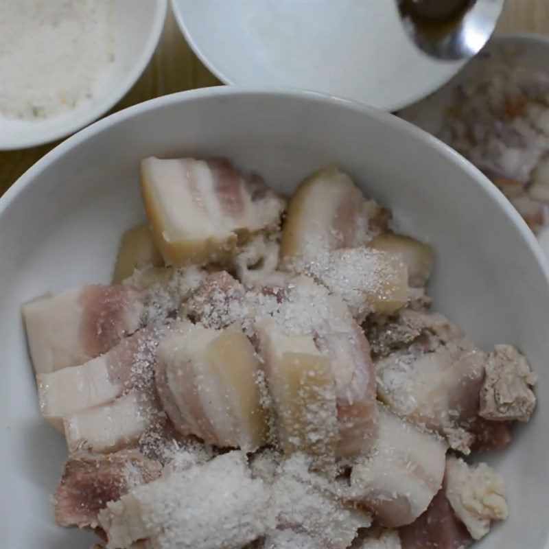 Step 2 Marinate the meat Coconut braised pork