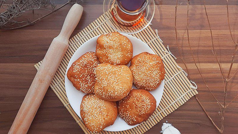 Deep-fried buns