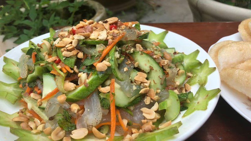 Stir-fried clams with water spinach