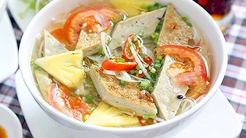 Nha Trang fish cake noodles