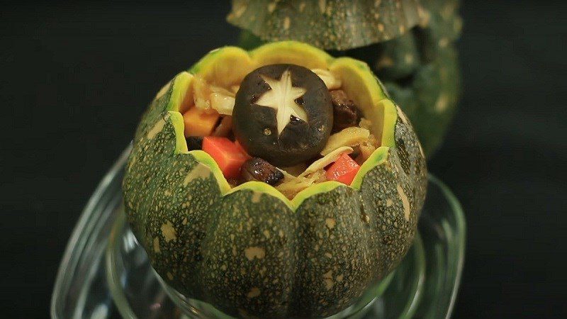 Steamed vegetarian pumpkin