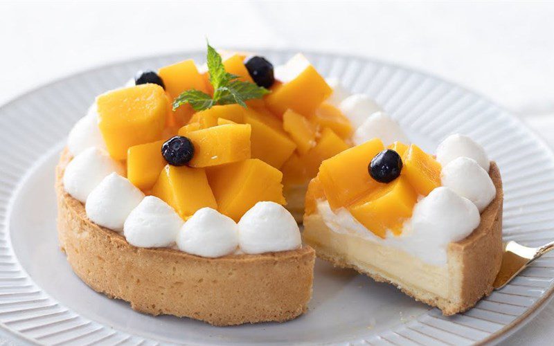 Mango tart