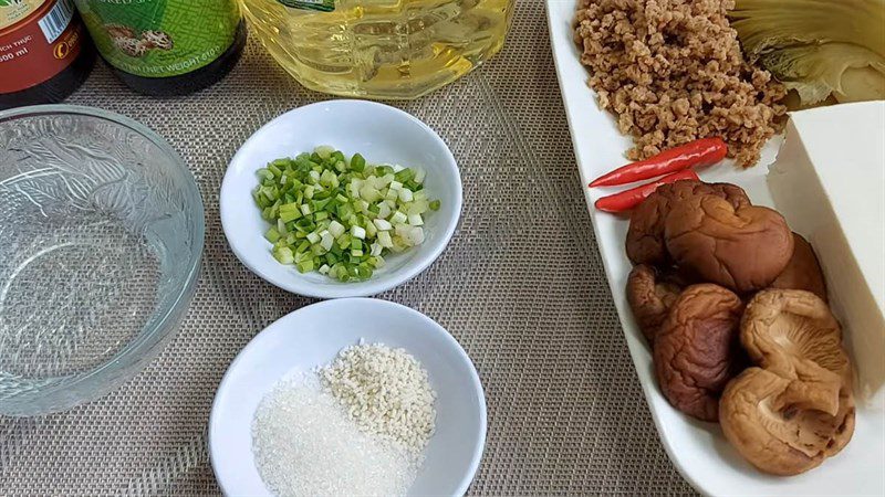 Ingredients for tofu with vegetarian minced meat sauce