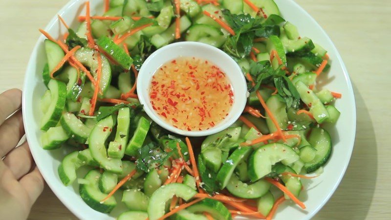 Cucumber and carrot salad