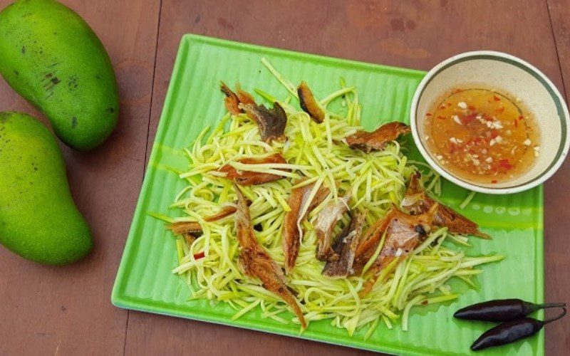 Dried fish mango salad