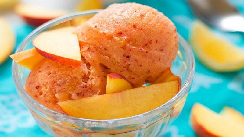 peach ice cream