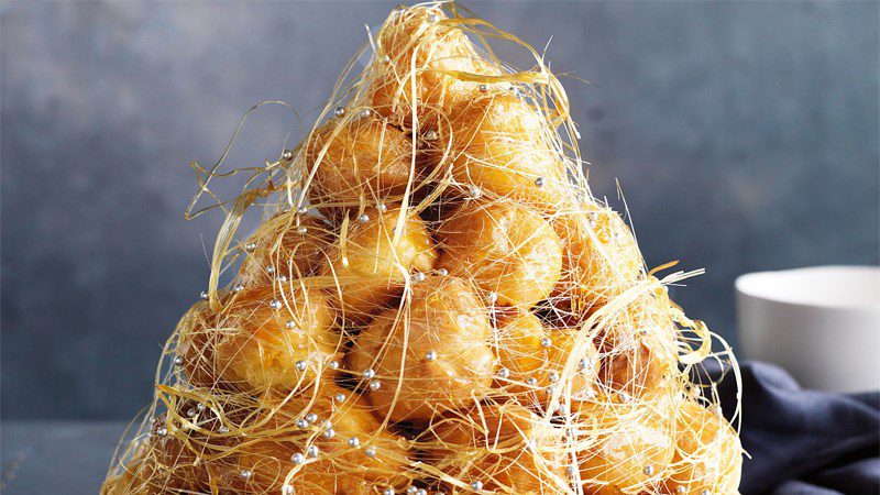 Croquembouche