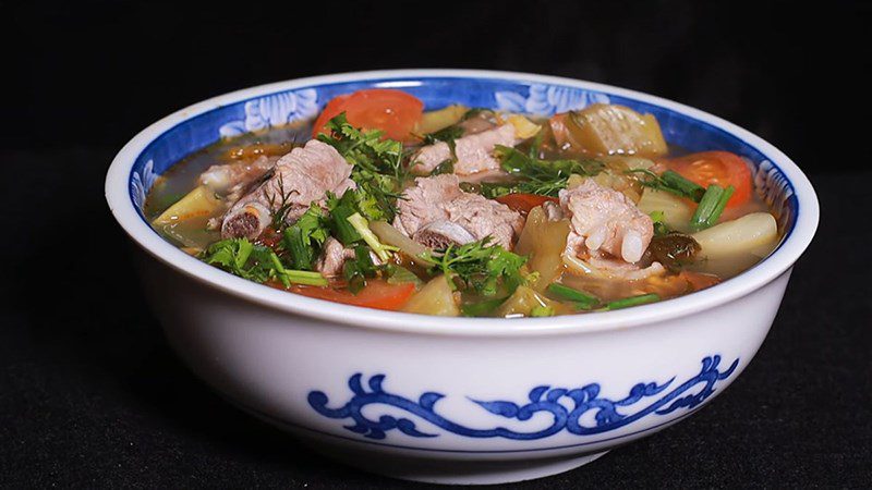 Sparerib soup with sour melon