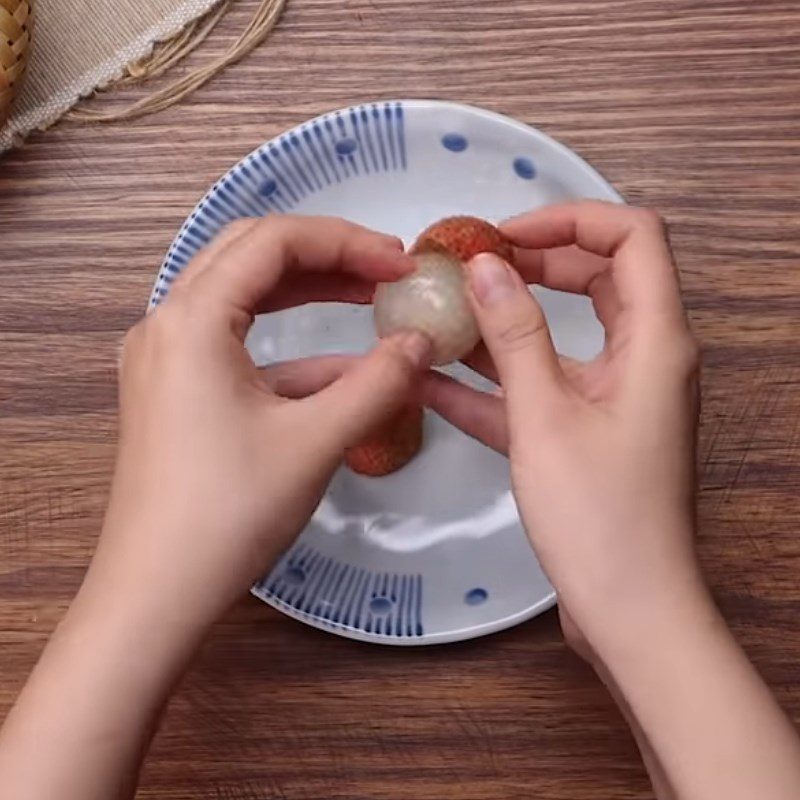 Step 1 Prepare ingredients for Fried Rice with Lychee