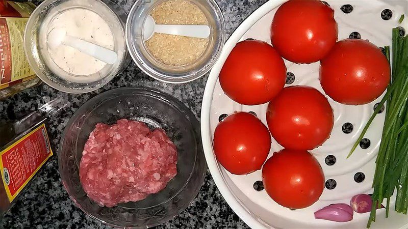 Ingredients for stuffed tomatoes dish