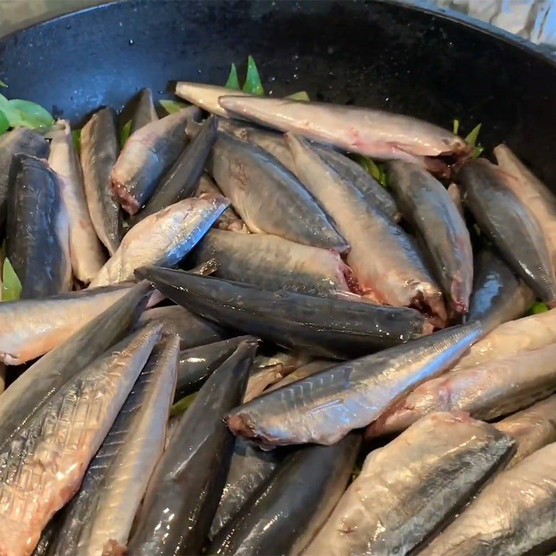 Step 3 Braised Fish Mackerel Braised with Tamarind