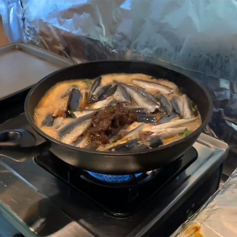 Step 3 Braised Fish Mackerel Braised with Tamarind