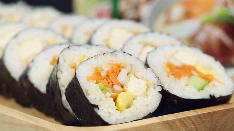  Vegetarian sushi