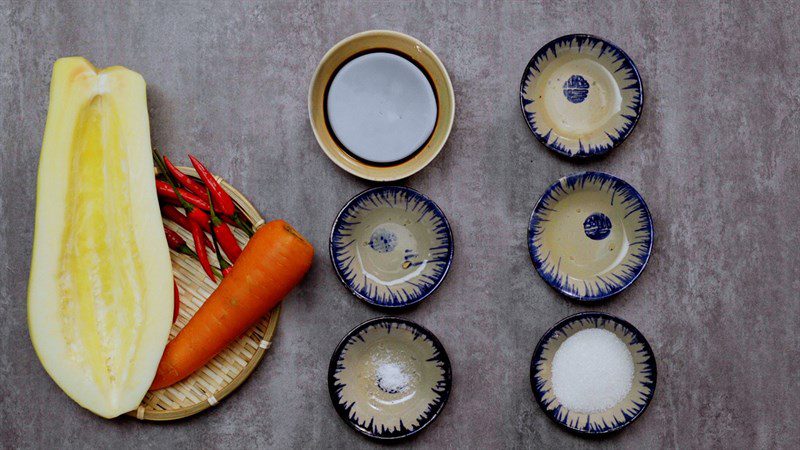 Ingredients for the dipping sauce for fried dough