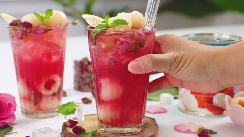 Lychee rose tea