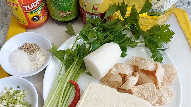 Ingredients for the dish of tofu stir-fried with minced meat